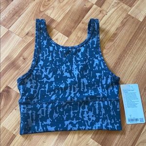 Lululemon Power Pivot Tank size 6 BRAND NEW